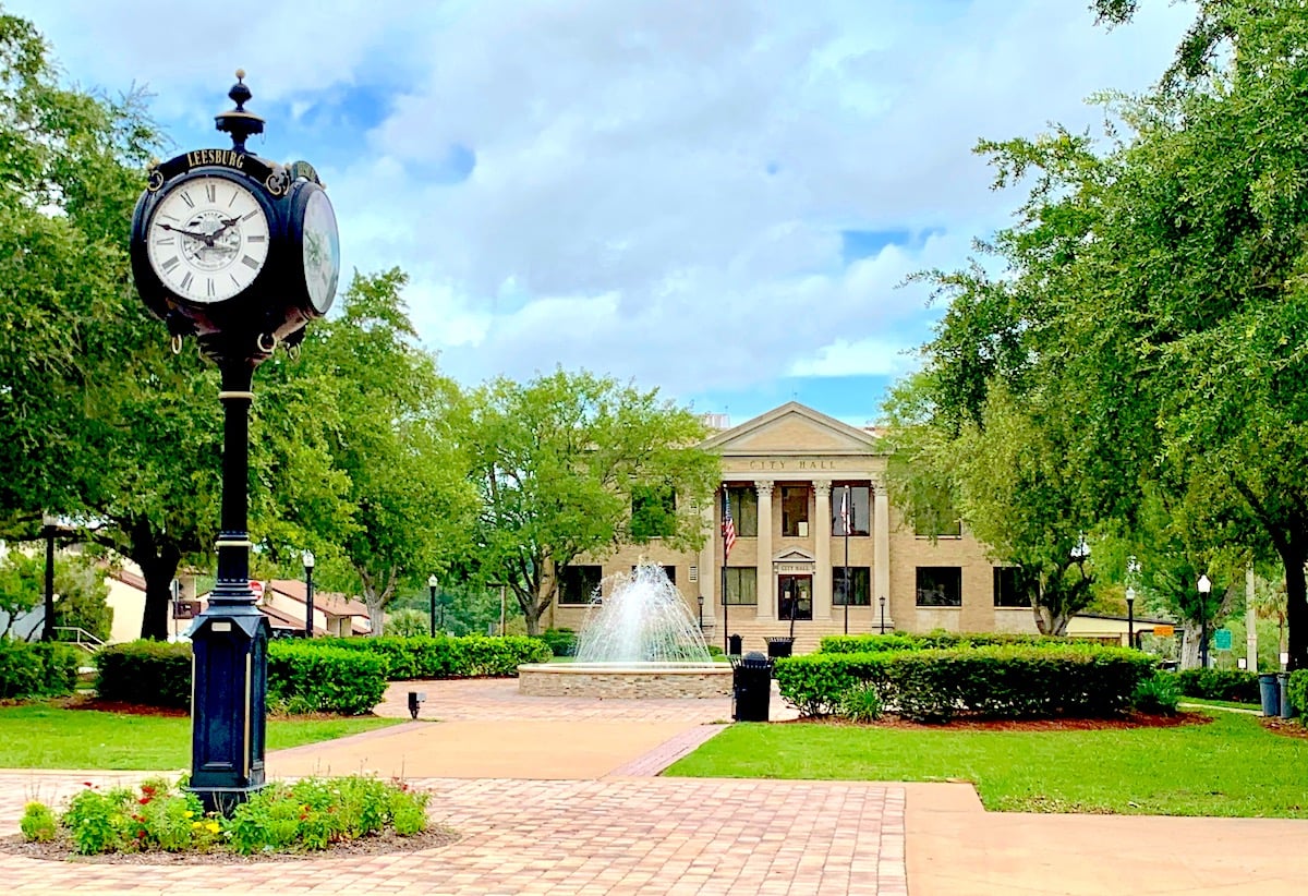 Video Tour Downtown Leesburg Fl Venetian Gardens And Home Options 6894